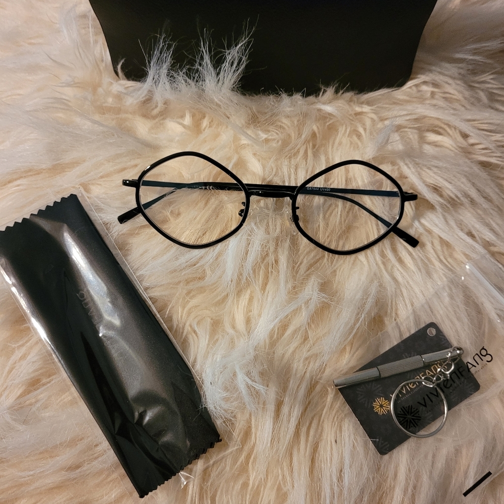 Vivienfang clear glasses